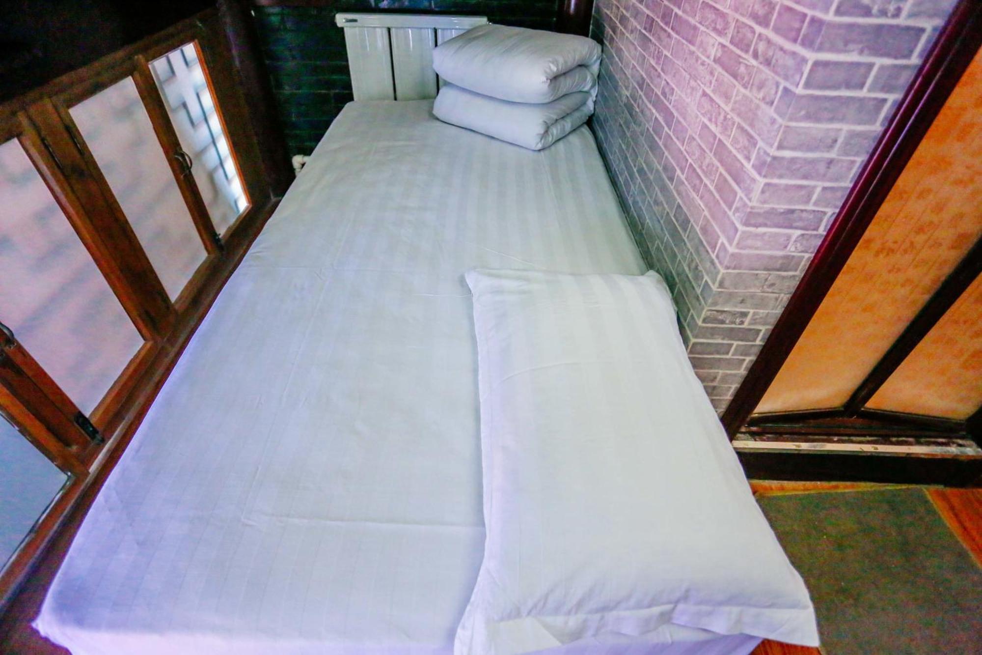 Pingyao Baichanghong Inn Номер фото